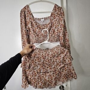 NWOT CROP TOP AND SKIRT SET SIZE MEDIUM